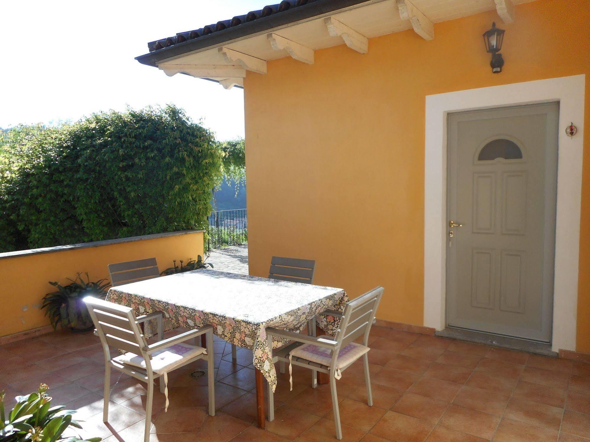 Agriturismo Cascina Serra Cossano Belbo Exterior foto